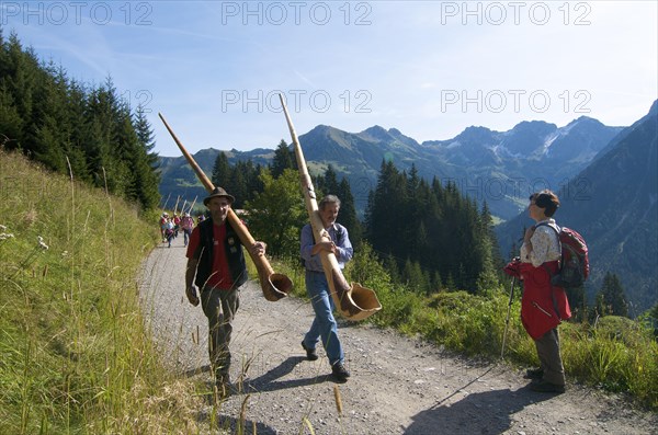 Alphorn hike on the Sonnalp