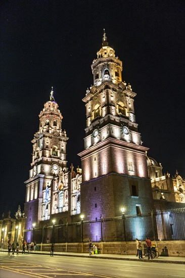 Morelia cathedral at night