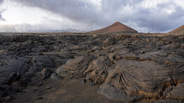 pahoehoe at Montana de Prim