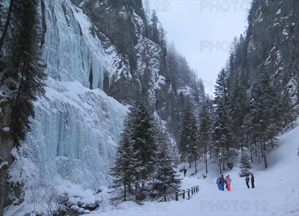 La Cattedrale icefall