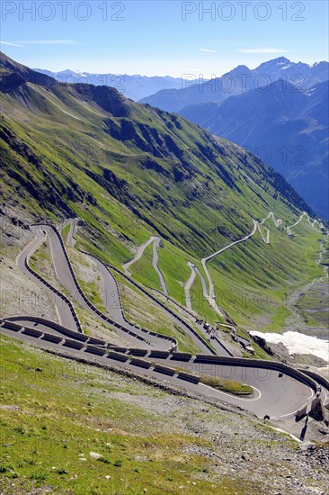 View of pass road to Stilfser Joch with serpentines