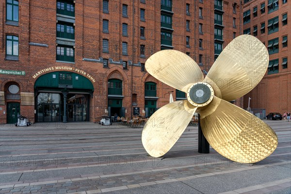 Ship's propeller at the entrance to the Maritime Museum