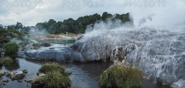 Active geothermal field