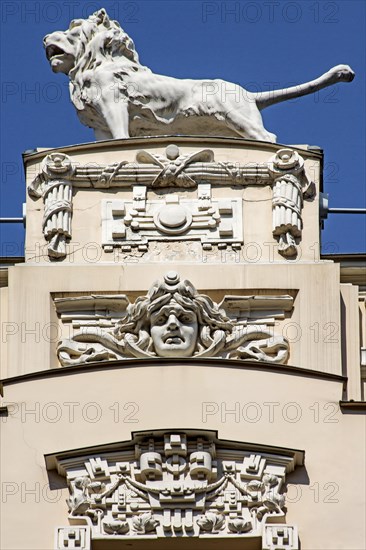 Haeser in the Art Nouveau Quarter