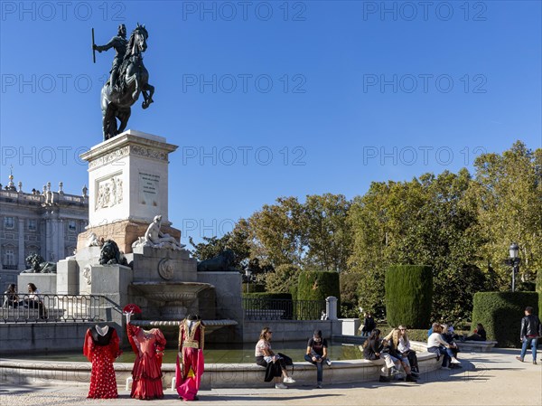 Equestrian statue