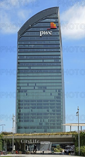 Torre PwC or PricewaterhouseCoopers by Daniel Libeskind