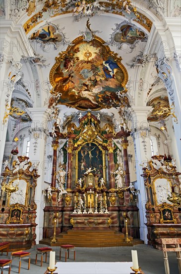 Main altar with ceiling frescoes Church of St. George and St. James