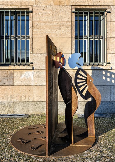 The artwork Wall Sculptures by Eberhard Foest at the Federal Ministry of Finance