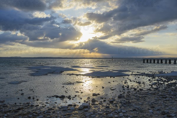 Northern tip of peninsula Sirmione