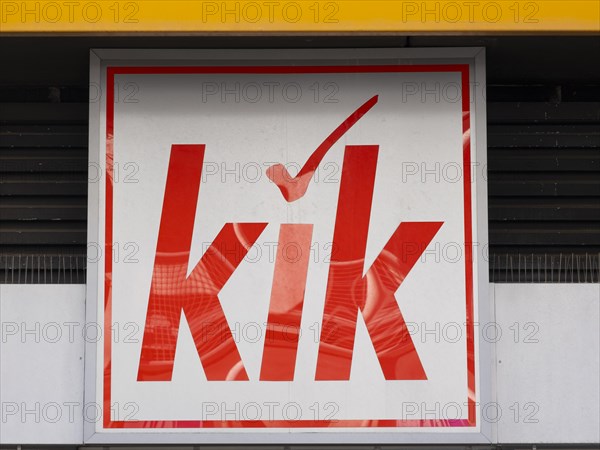 Sign and logo kik