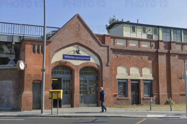 Wittenau S-Bahn station