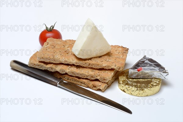 Schmelzkaese auf Knaeckebrot