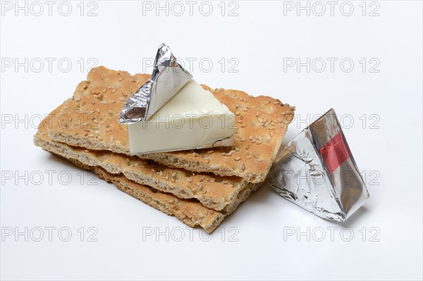 Schmelzkaese auf Knaeckebrot