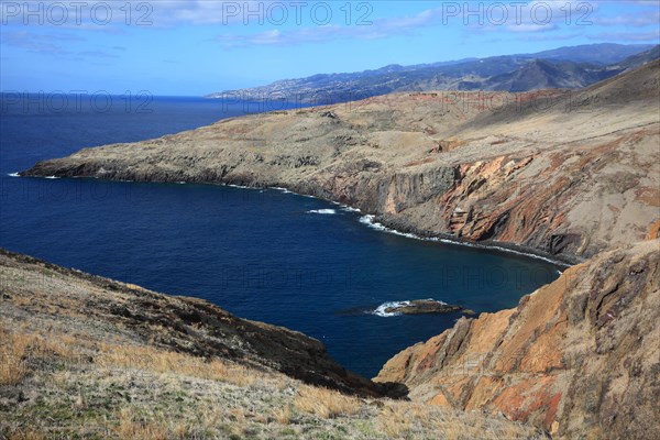 At Cap Ponta de Sao Lourenco