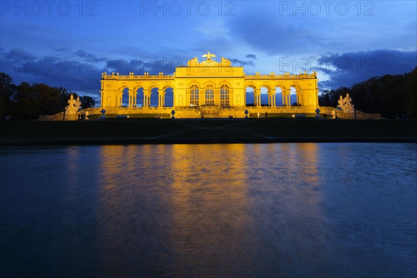 Gloriette at Schoenbrunn at dusk