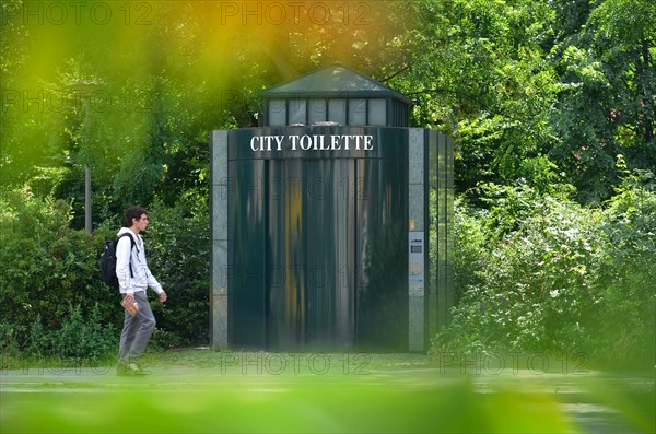 City-Toilet