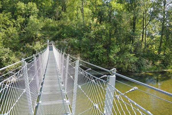 Haengebruecke im Fuerstlichen Park Inzigkofen