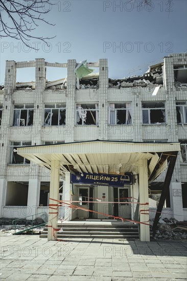 25th school destroyed by a Russian missile attack on 4 March at 9:30 h