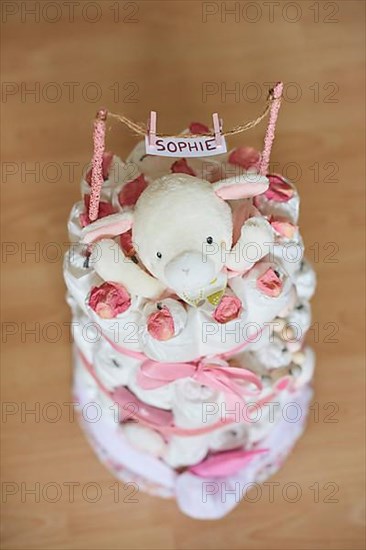 Diaper cake