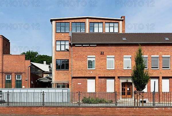 Factory facilities of the belt and strap weaving mill Gueth & Wolf