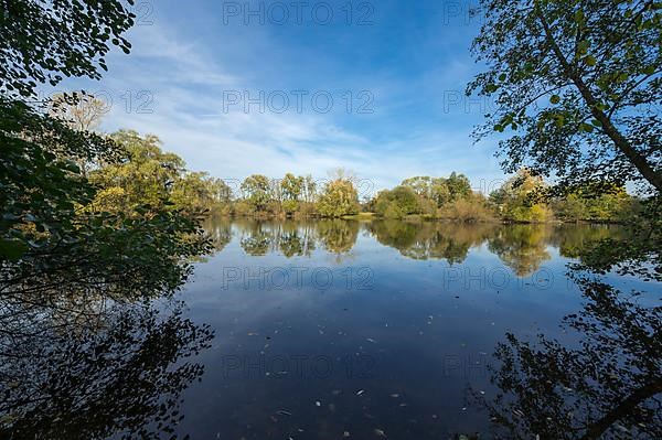 Lake Moenchbruchweiher in autumn, Nature Reserve