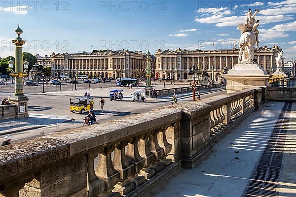 Place de la Concorde in the evening sun, Paris