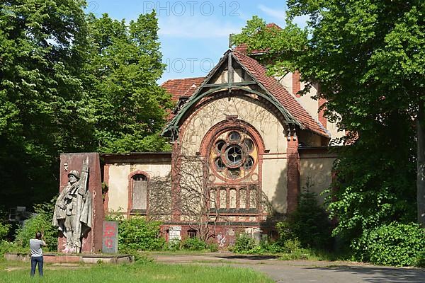 Former lung clinic