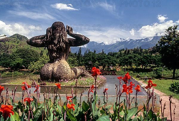 Statue of Yakshi in Malampuzha garden near Palakkad Palghat - Photo12 ...