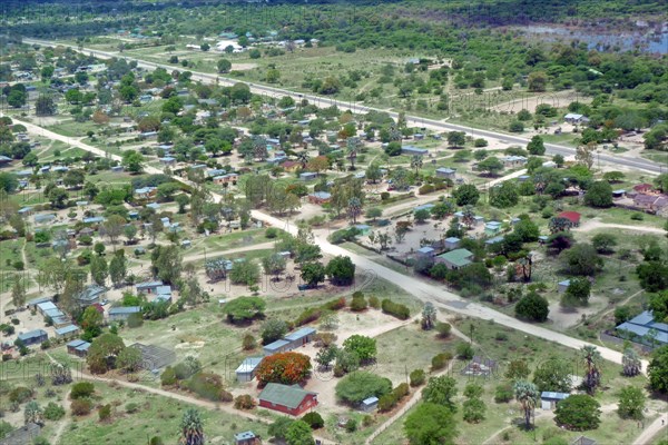 aerial-view-of-a-rural-settlement-photo12-imagebroker-jean-hosking