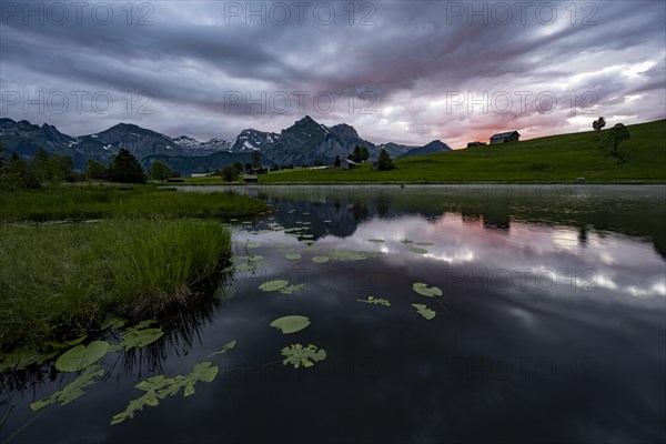 Schwendisee with reflection of the Altmann peak