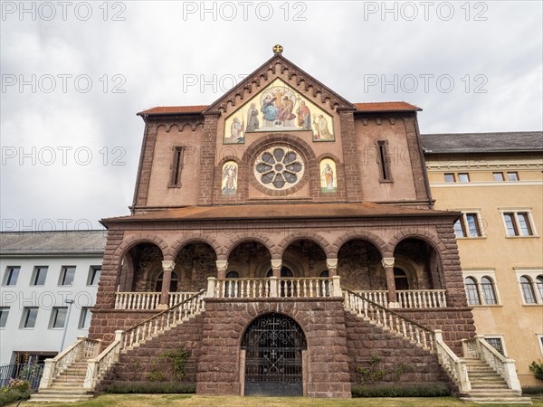 Church front of Tanzenberg Castle