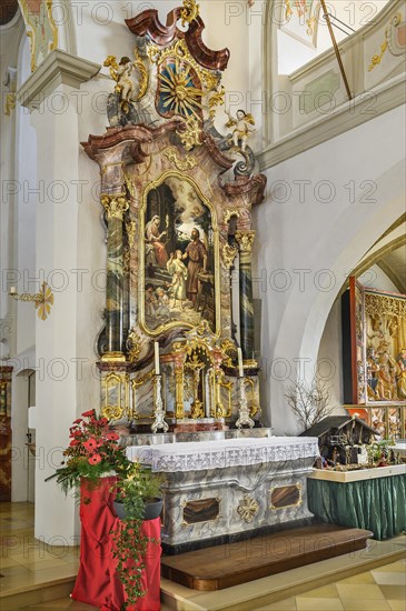 Side altar