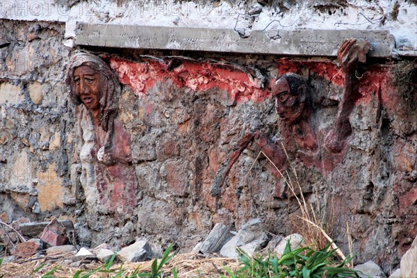 Marcello Cammi, sculptor and painter from Bordighera Italy, sculpted and painted along the Sasso river for most of his life