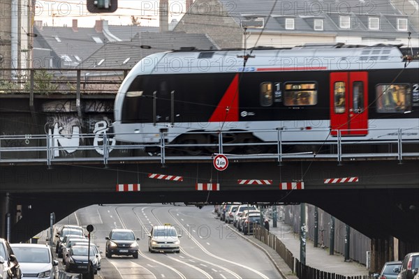 Early morning road traffic at the railway subway at the main station