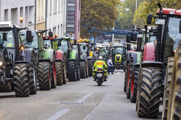 Farmers demonstrate against the agricultural policy of the federal government and the EU as well as against bad prices