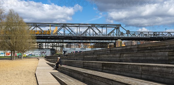 Railway bridges in Gleisdreieck Park