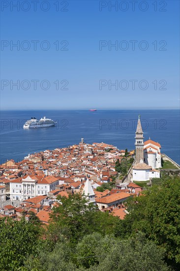 Cruise ship anchors off Piran