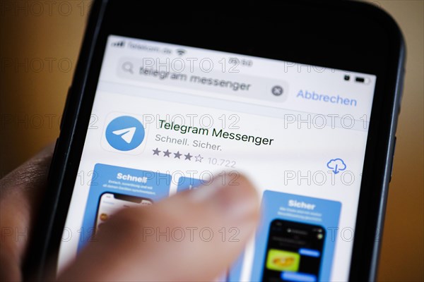 Symbolic photo: The logo of the instant messaging service Telegram is seen on a smartphone. Berlin