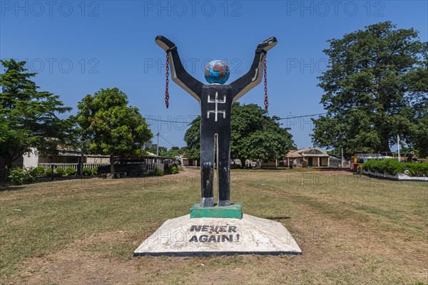 Monument at the Unesco site Kunta Kinteh or James island