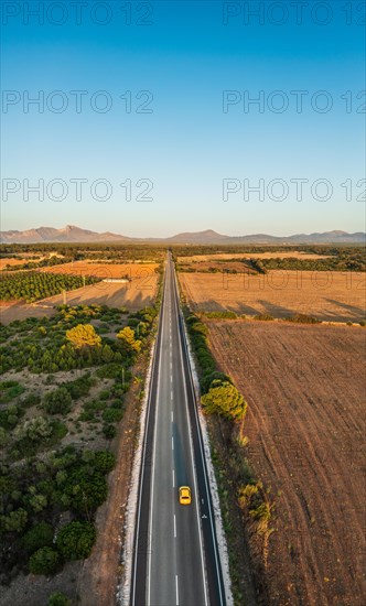 Road on Mallorca looks like somewhere in Arizona