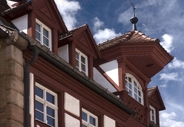 Historic roof lift bay