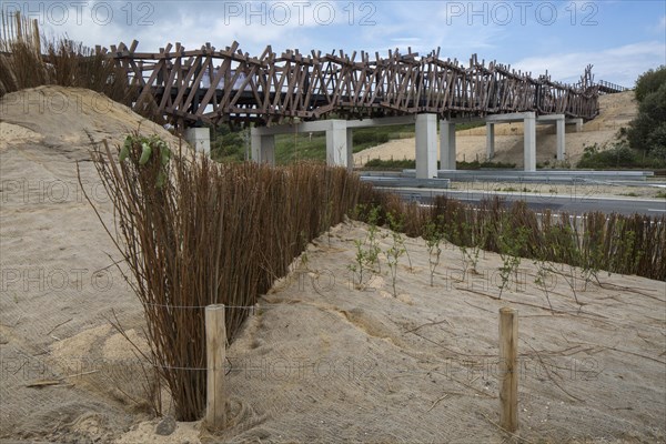 The wooden footbridge Het Wrakhout at Westende