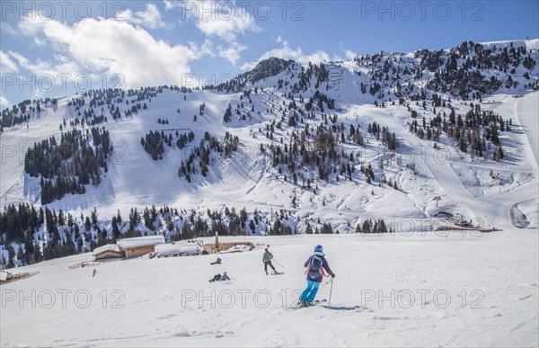 Skiers at the Tappenalm