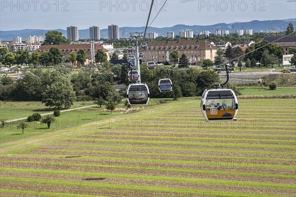 Cable car over the grounds of the Federal Horticultural Show