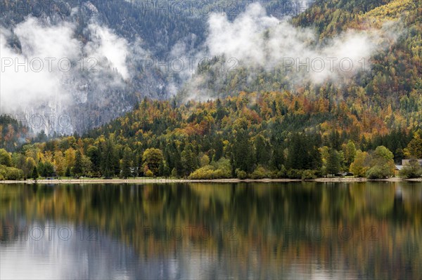 Morning atmosphere at Grundlsee