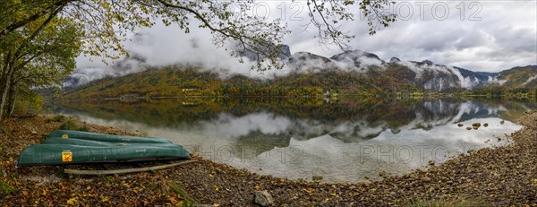 Morning atmosphere at Grundlsee