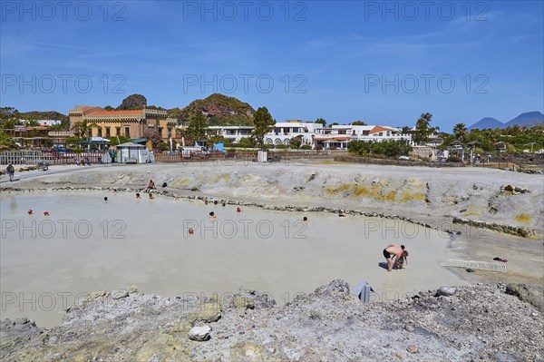 Mud pool