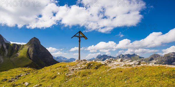 Field cross at Rappensee