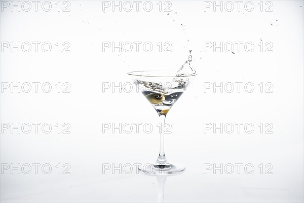 Cocktail Martini, white background, studio shot