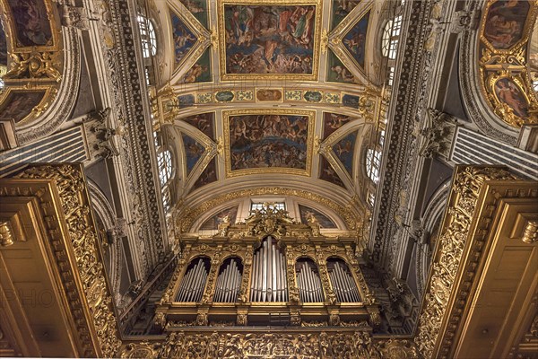 Organ loft of the baroque Chiesa del Gesu, built at the end of the 16th century, Via di Porta Soprana, 2, Genoa, Italy, Europe
